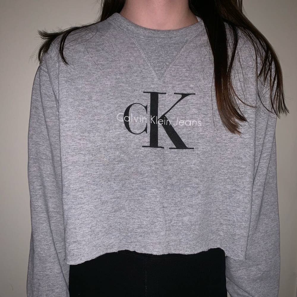 Calvin Klein Crop Top